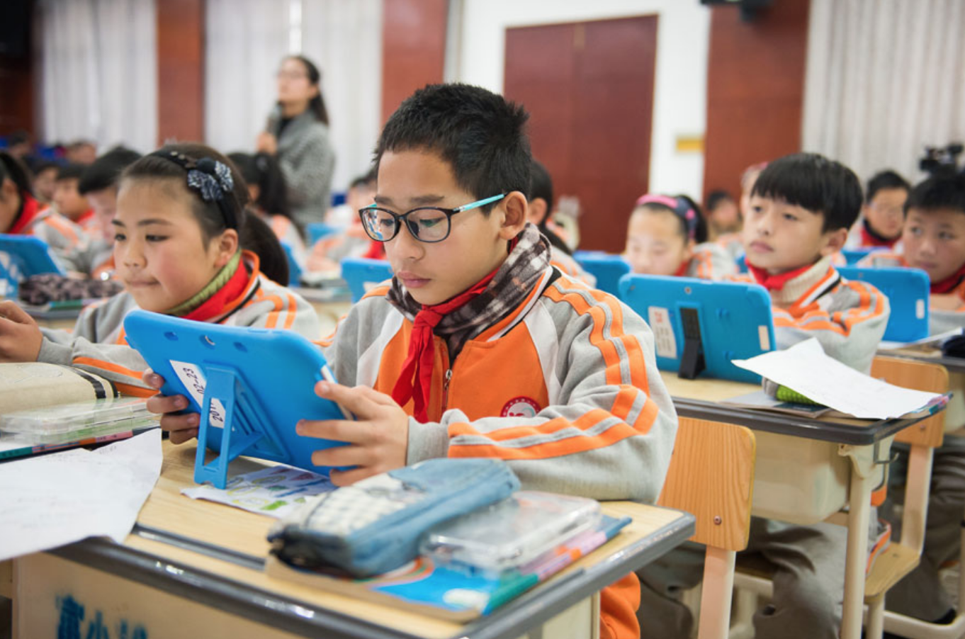 Обучение китайских детей. Образование в Китае. Школа в Китае. Современные школы Китая. Китайское образование в школах.